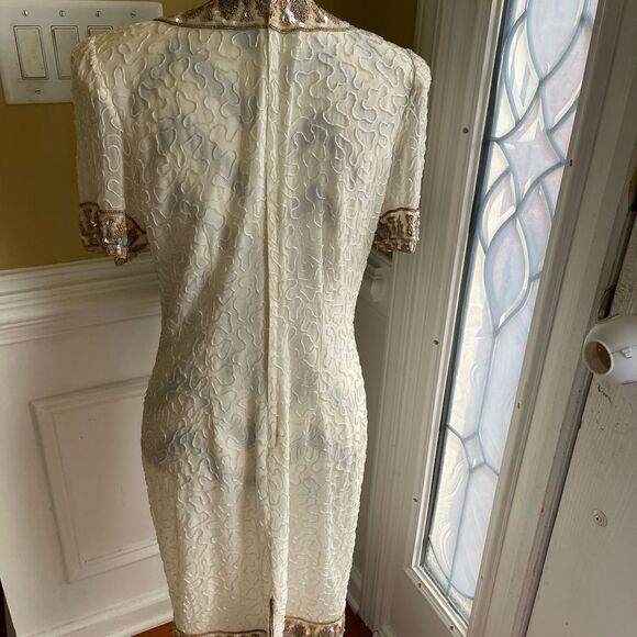 Laurence Kazar Ivory Silk Beaded dress with gold and red beaded trims SZM - Picture 5 of 11